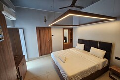 Hotel Golden Heritage, Kolkata