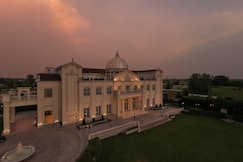 RAJWADA HOTEL AND RESORT, Bareilly