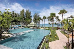Grand Mercure Khao Lak Bangsak, Tha Chang