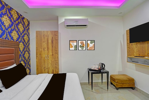 Collection O Mahipalpur Extension Formerly Shanti Stay