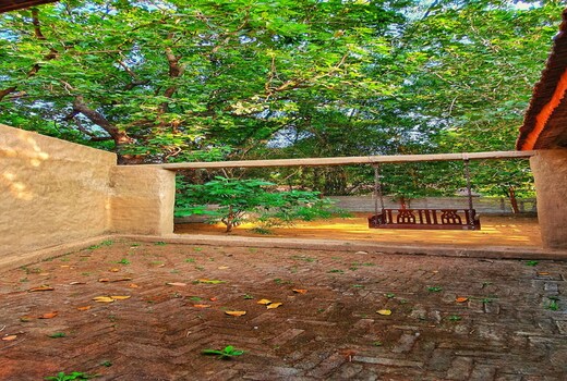 Greetoe Resorts | Celebration Van Villas