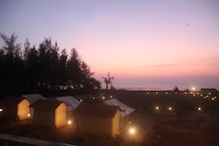 5 Mile Beach Resort - Near Gokarna, Kumta