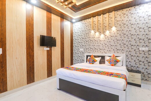 FabHotel Uma Yugul