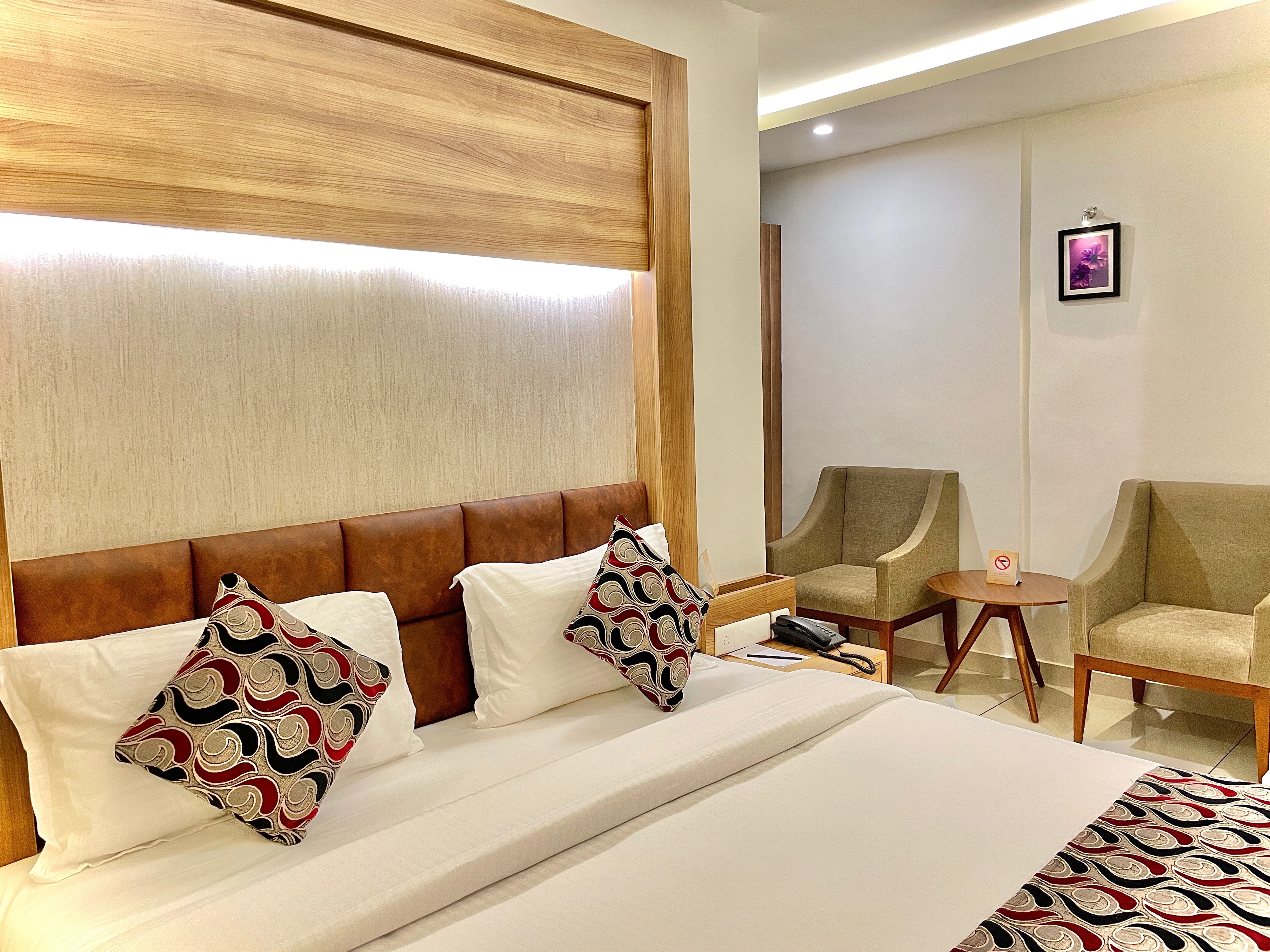 Hotel Navaratna - Tap to explore photos
