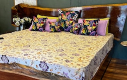 Deluxe room - With Attached kitchen