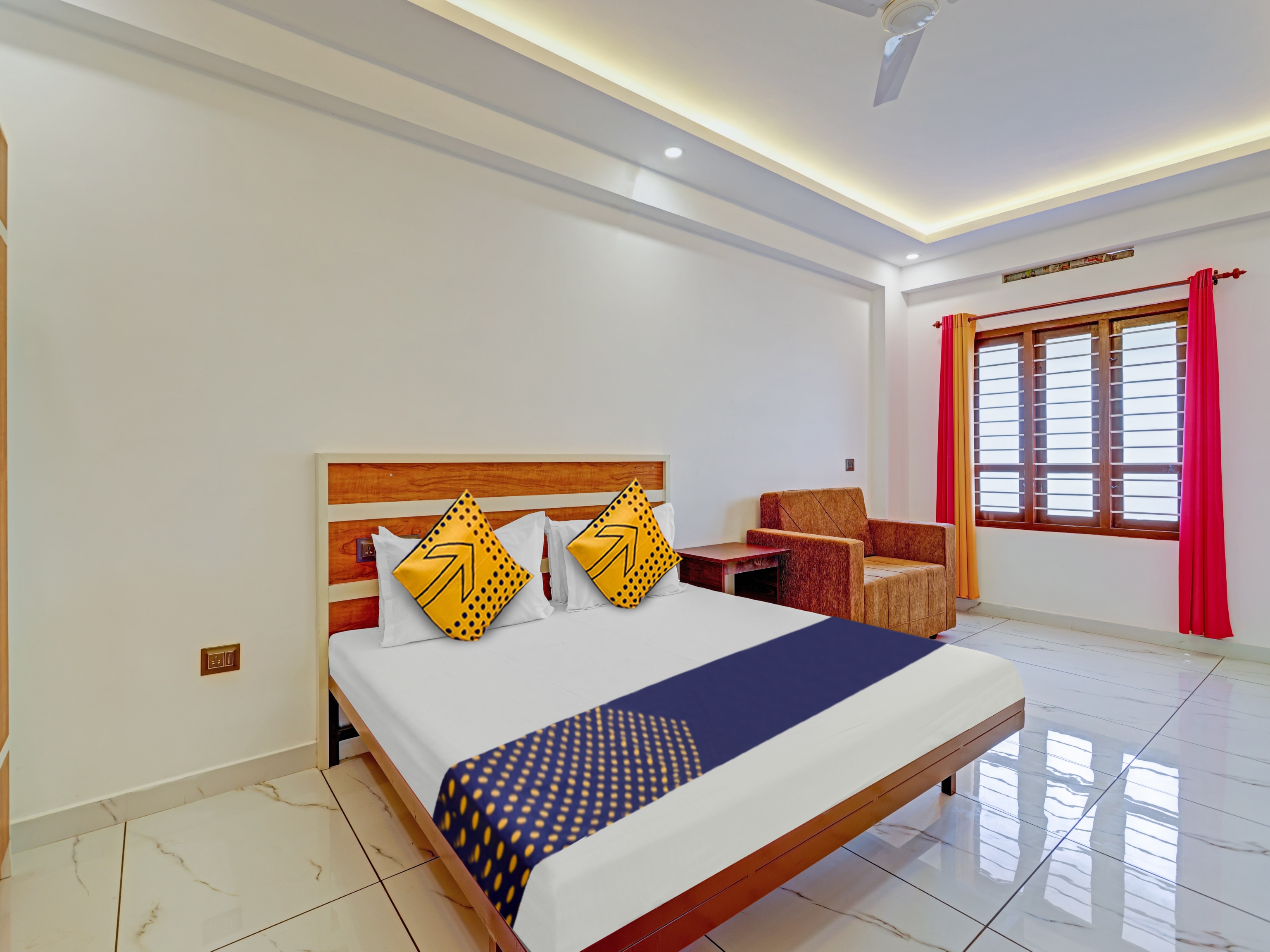 SANTHIKRISHNA LODGE - Tap to explore photos