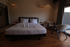 Velora The Luxury Resort, Mandu