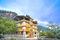 The Ummed Palace, Manali, Manali