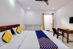 Hotel O HILLS LAND, Warangal