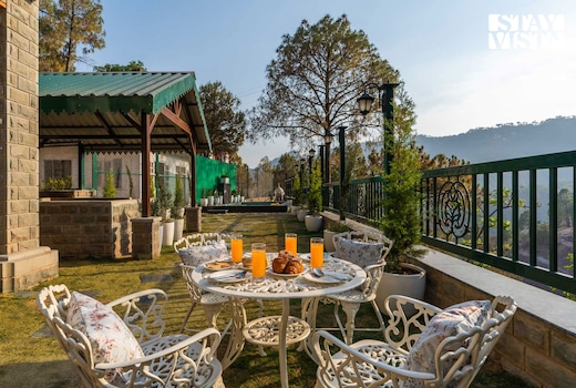 StayVista at Cherry @ Villa Montierra