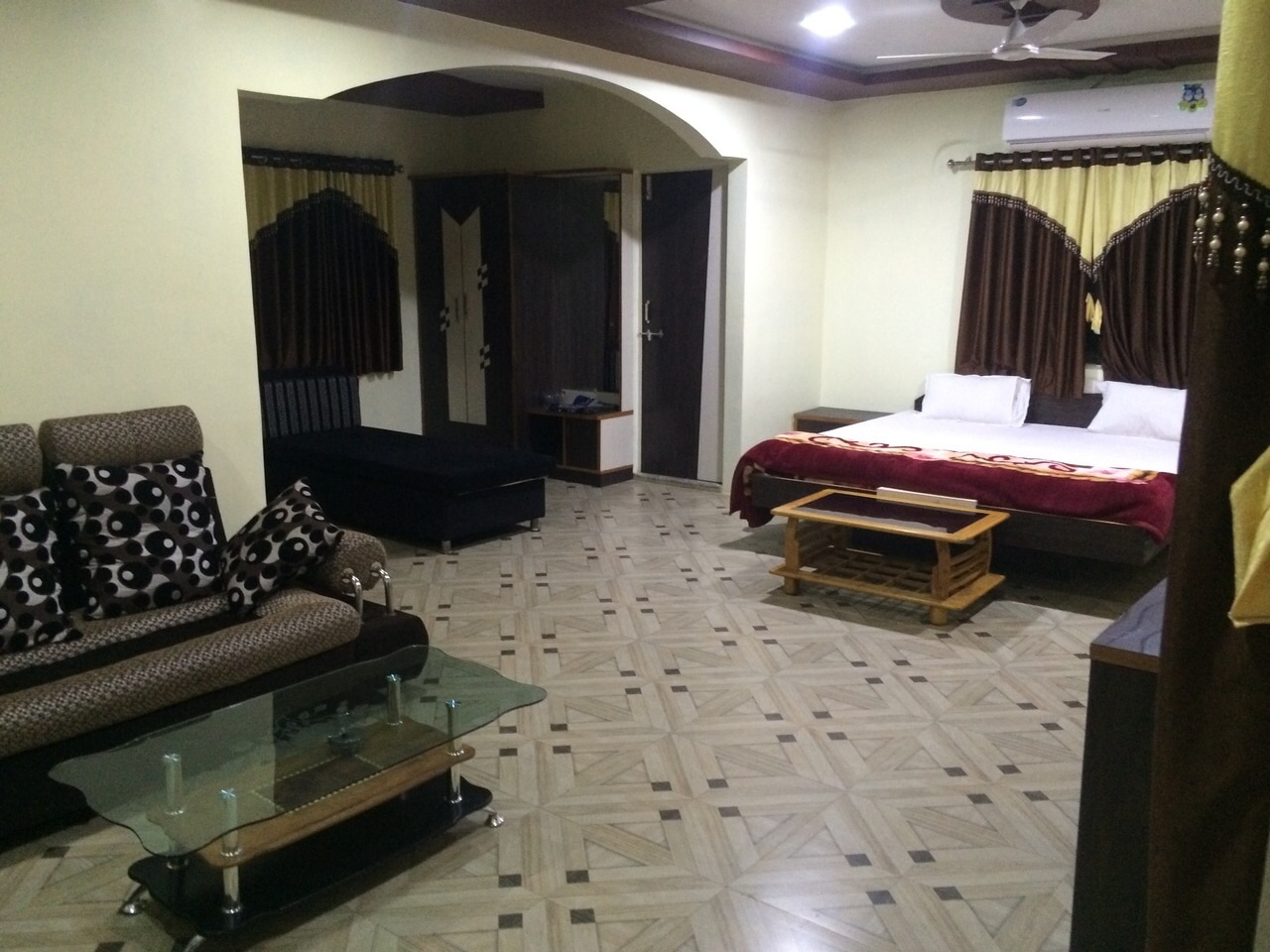 Photos of Hotel Silver Residency Hotel in Chhota Udaipur
