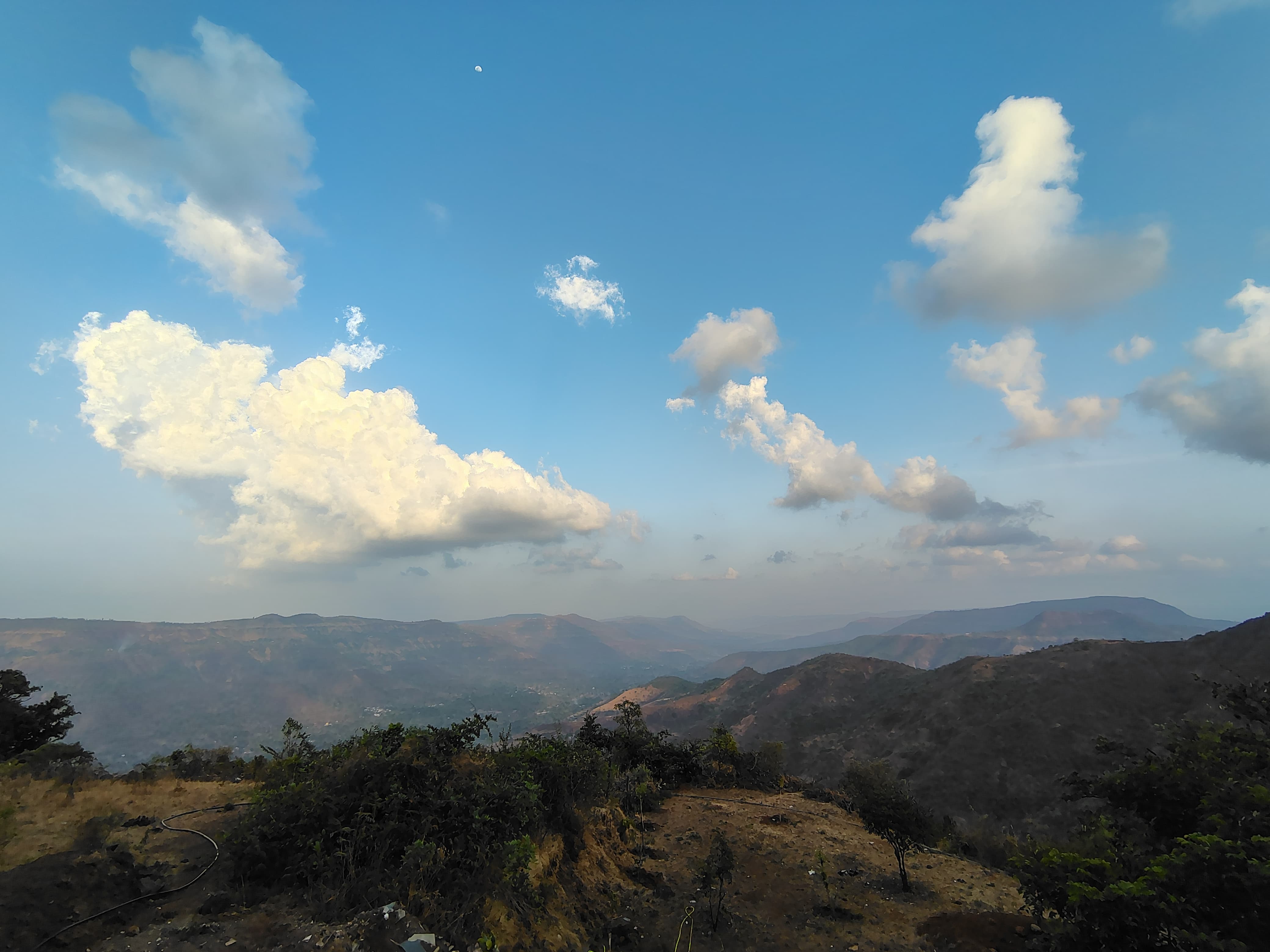 Aakaar Valley - Tap to explore photos
