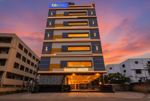 FabHotel Karthikeya Residency - Tirupati Bus Stand - 900m