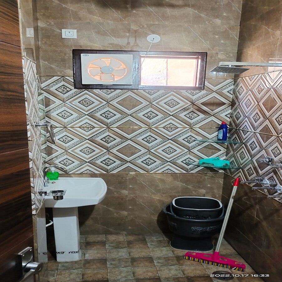 Kumar Guest House - Tap to explore photos