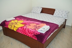 Whispering Rocks Jungle Resorts, Koppal