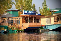 Houseboat New Life, Srinagar