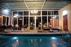 2 Luxury Tents w Heated Pool in Majkhali - Buransh and Apricot, Binsar