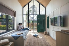 The Little Acres, Cochin