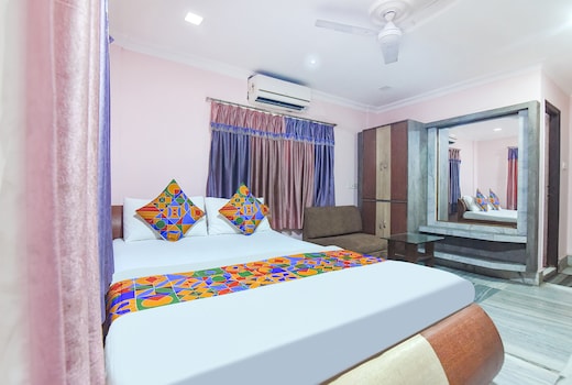 FabHotel Rainbow Guest House