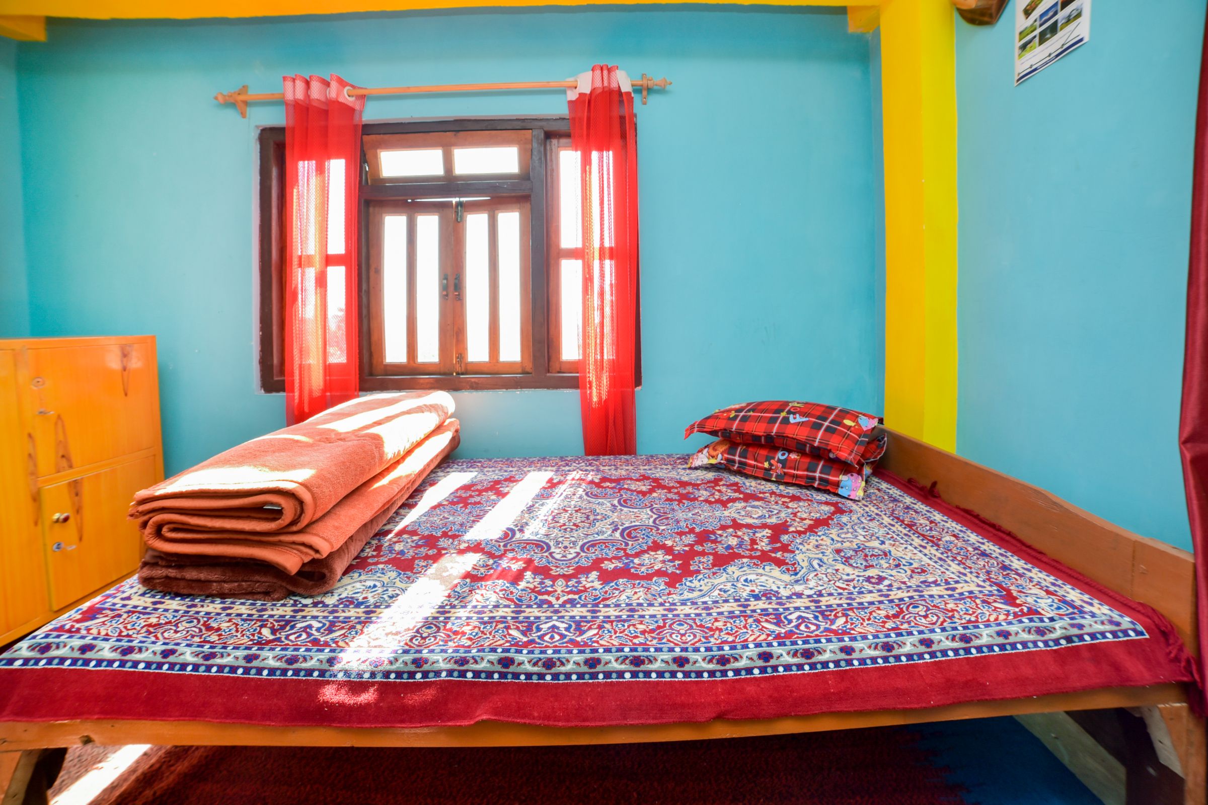 Giri Cottage Homestay - Tap to explore photos