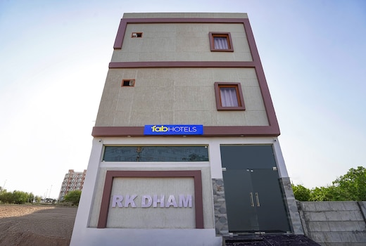 FabHotel RK Dham