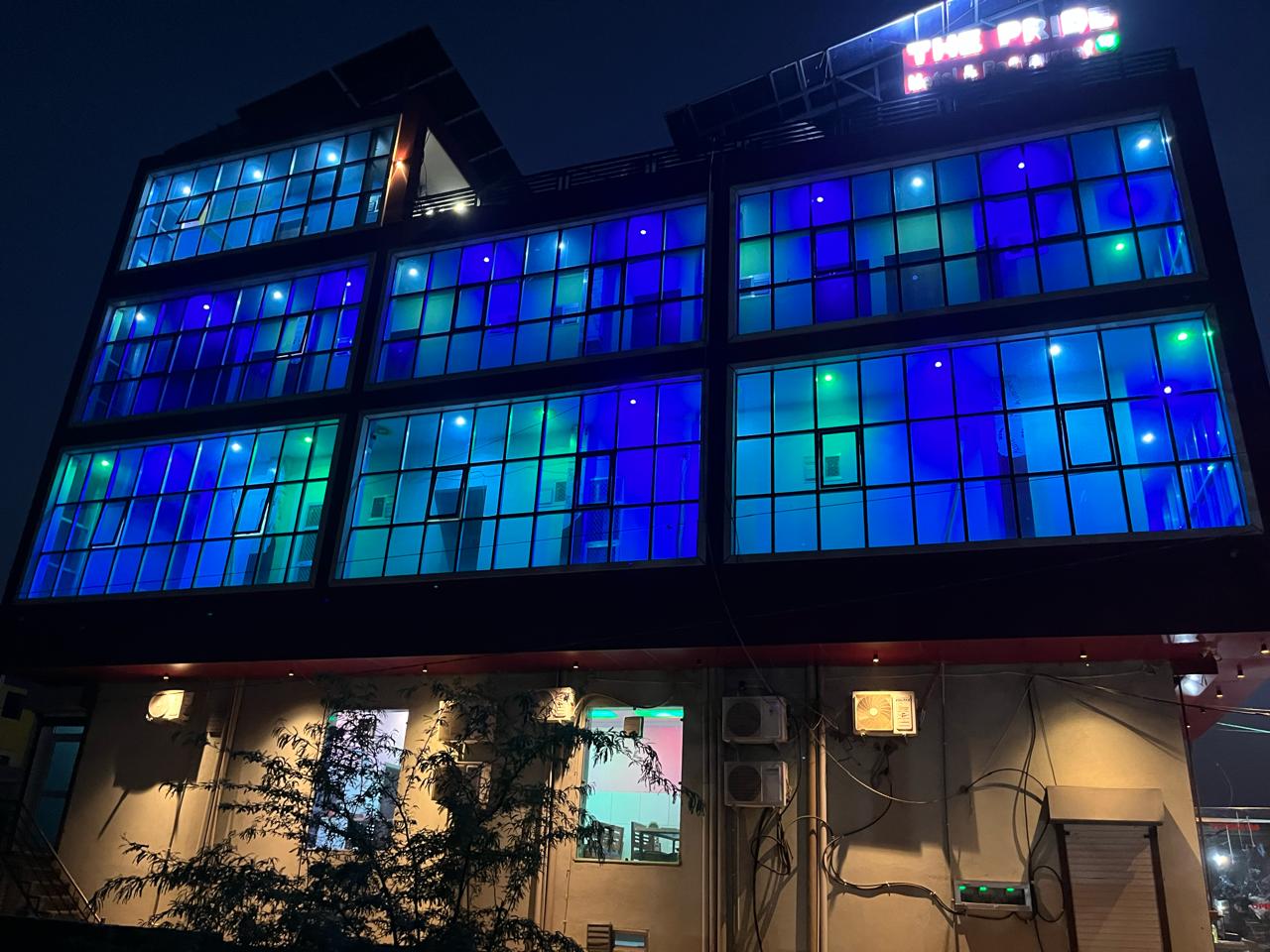 the pride hotel and restaurants - Tap to explore photos