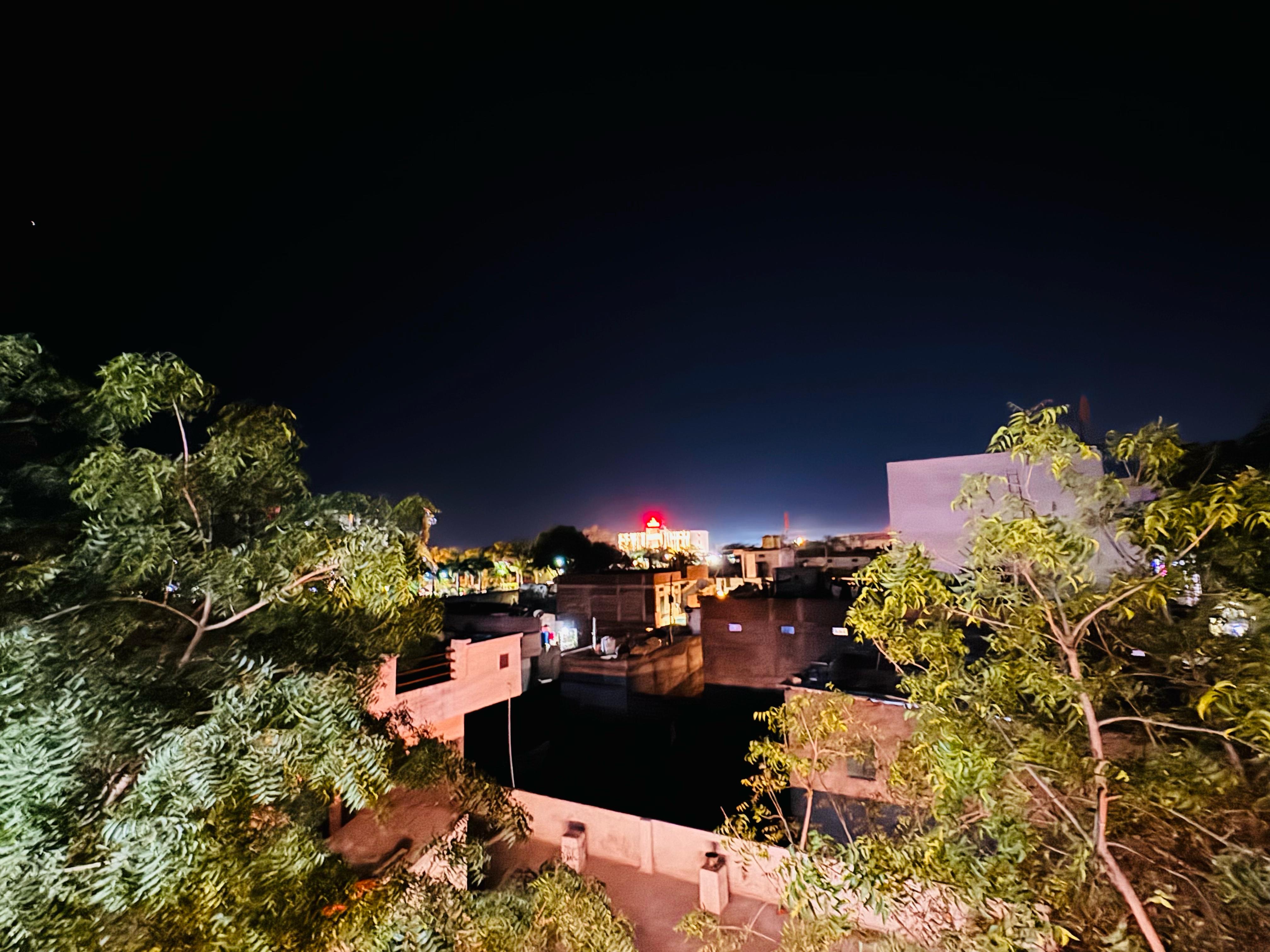 Shri Bhola Jagdishwaram Hotel - Tap to explore photos