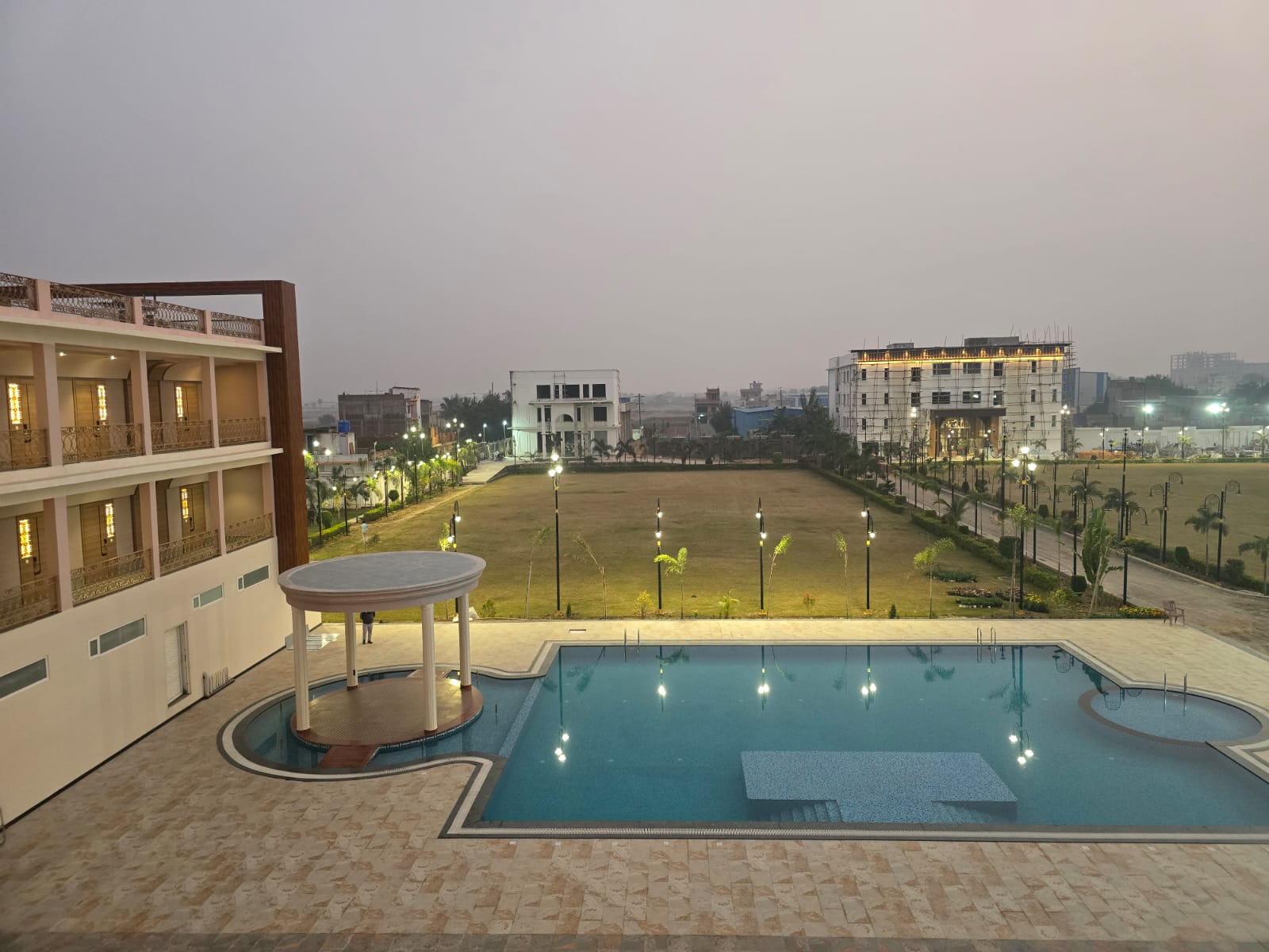 Nirvana Grand Hotel & Resort - Tap to explore photos