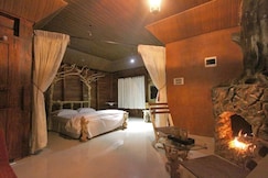 Pugmarks Jungle Lodge, Wayanad