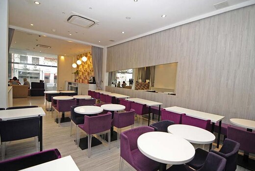 Reddoorz Plus Little India Singapore Hotel Price Address Reviews