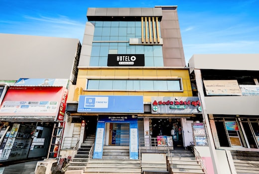 Super Hotel O Rajahmundry Central Railway Station Formerly Sanjeevi Residency