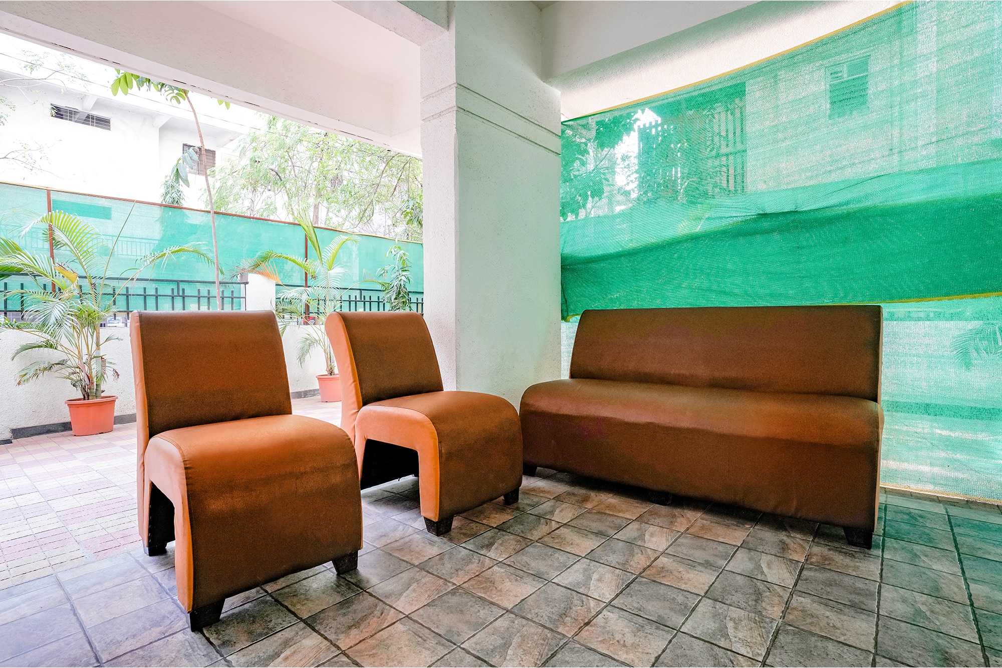FabHotel Wakad Villa - Nr. Amar Business Zone - Tap to explore photos