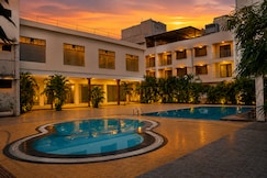 Pushpak Resort, Shirdi