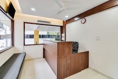 Hotel O Kohinoor Residency, Pune