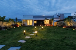 The Garden Retreat by StayJade, Yelagiri