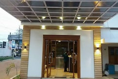 Premier Tourist Home, Chalakudy