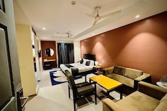 The Roseman Hotel & Suites Near Maxx Vaishali, Ghaziabad