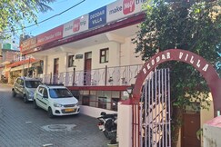 Hotel Deodar Villa, Dharamshala