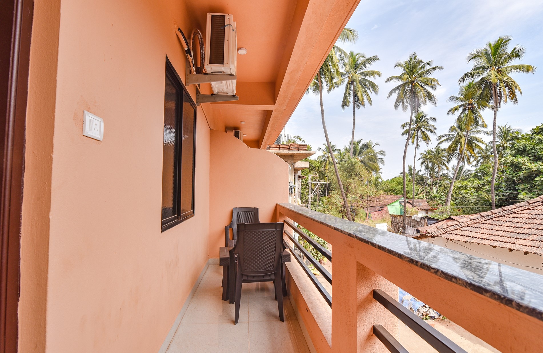 Fabhotel Baga Tulip - 500M From Baga Beach - Tap to explore photos