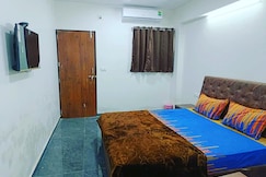 Hotel krishna Residency, Kheralu