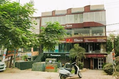 TULSI AANGAN, Patna