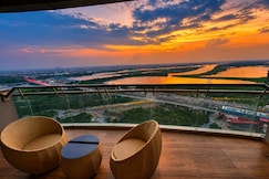 Skyvera RiverView Supernova Spira Full Day, Noida