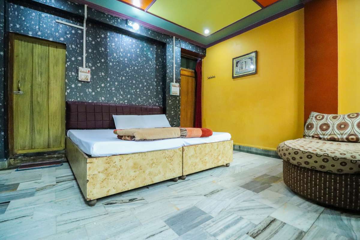 Shree Guru Kripa Athithi Grah - Tap to explore photos