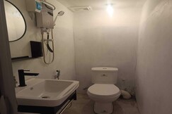 Hotel O J Stay Guesthouse, Penang