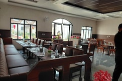 Panchmukhi Restaurant Inn, Ayodhya
