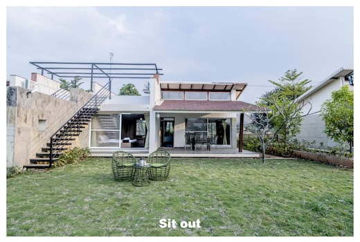 The Quade By Spandan Holiday Homes