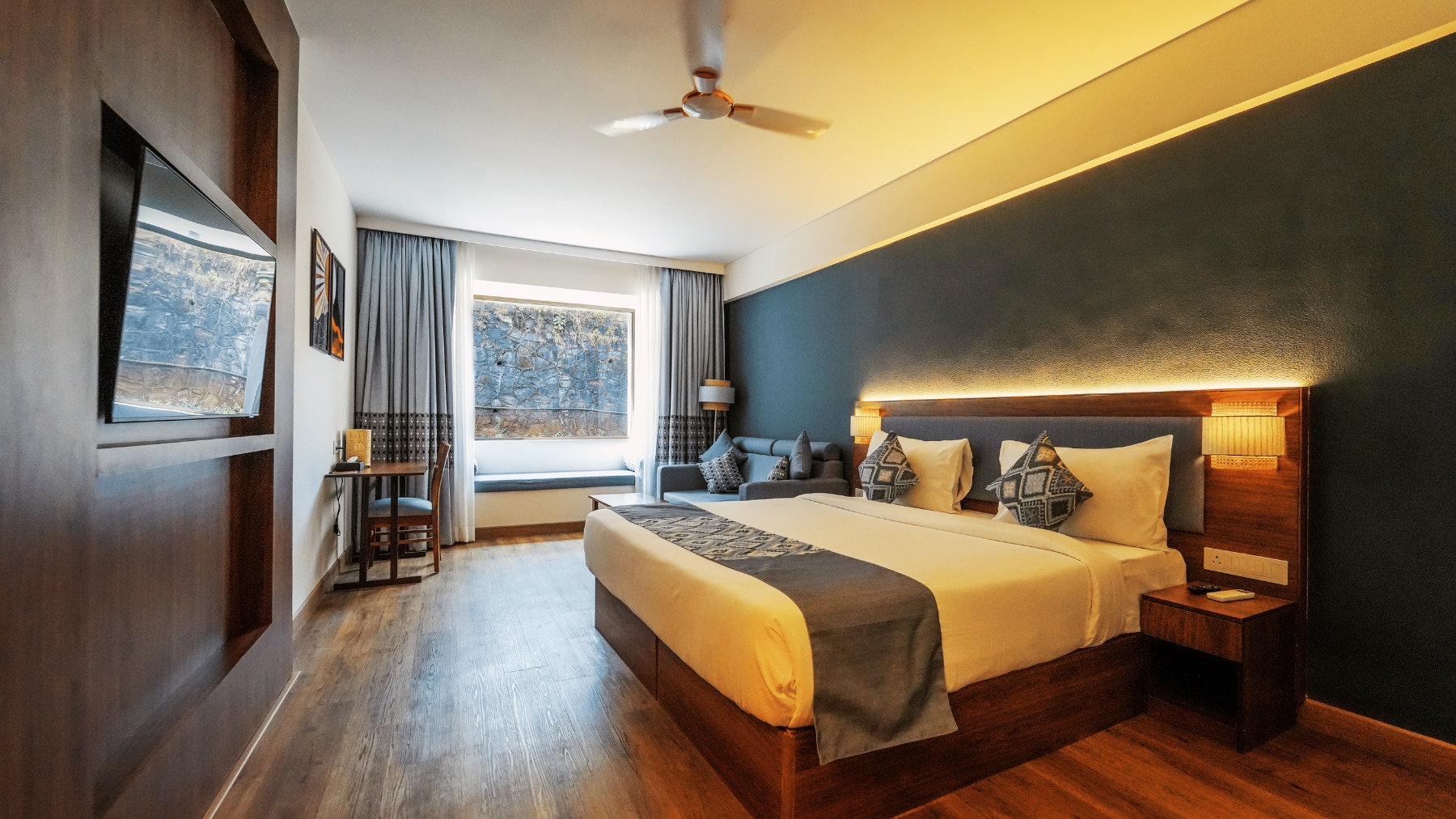 Executive Room 1