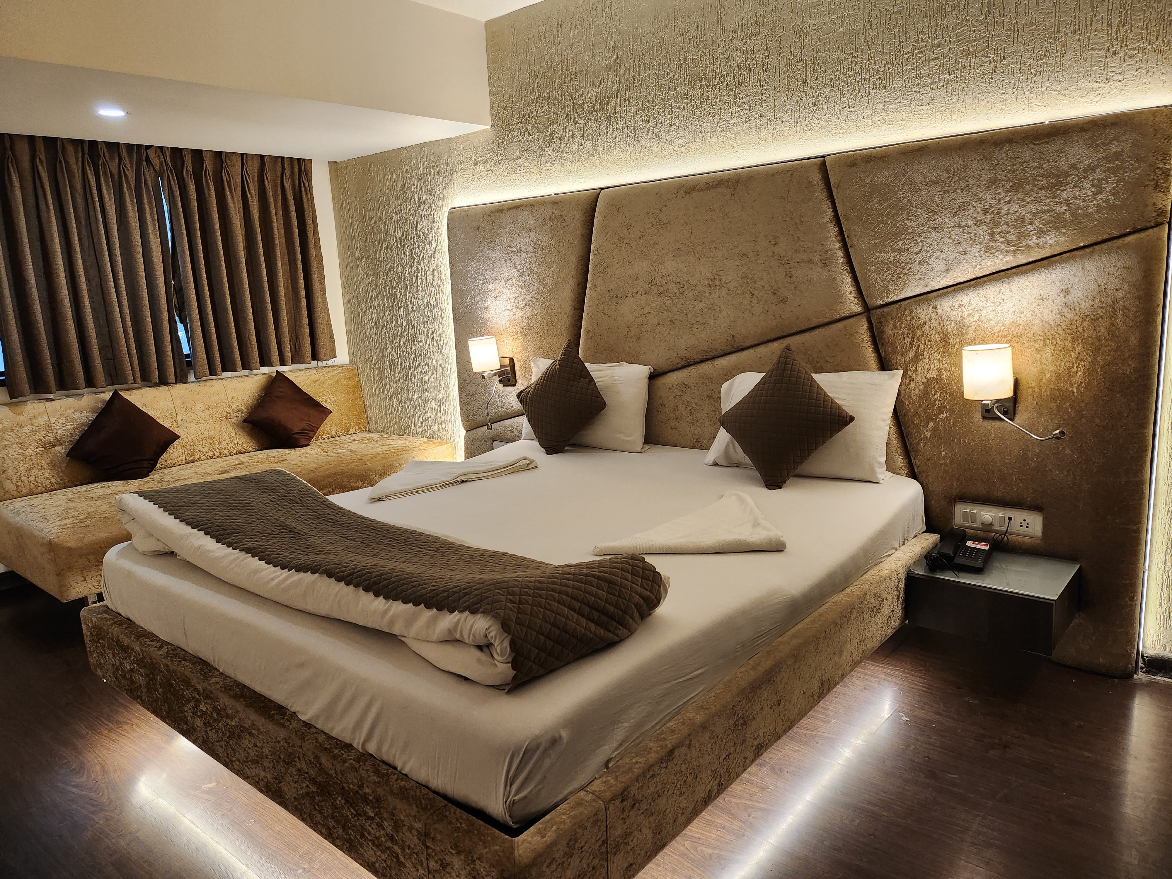 Saibaba International Hotel 4