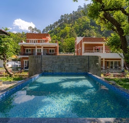 Swimming Pool 1