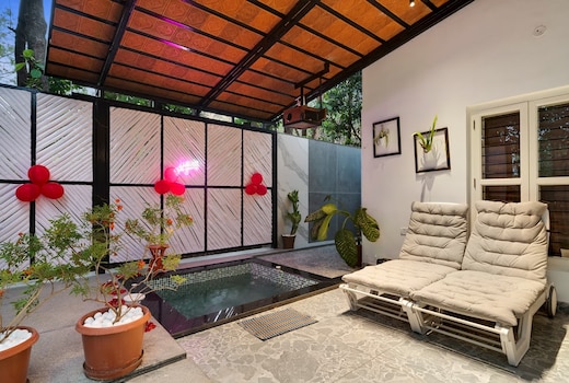 Ohstayz Melody | Staycation in Bangalore